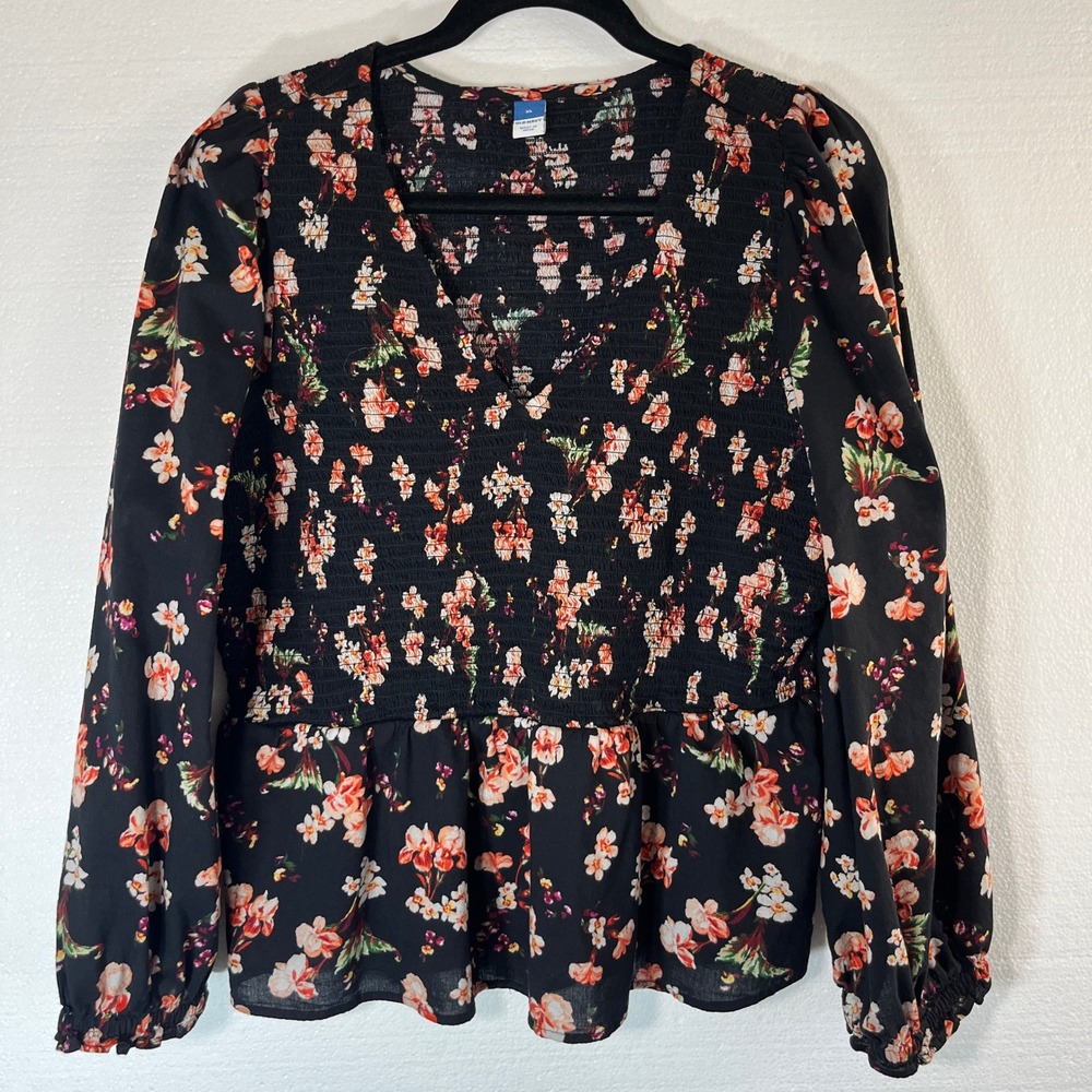 Old‎ Navy Blouse Womens XL Black Floral Smocked Peplum Top Coquette Coastal